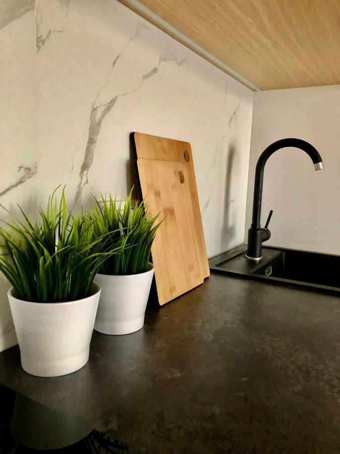 Apartaments Airport Okecie Premium Warszawa Exteriör bild